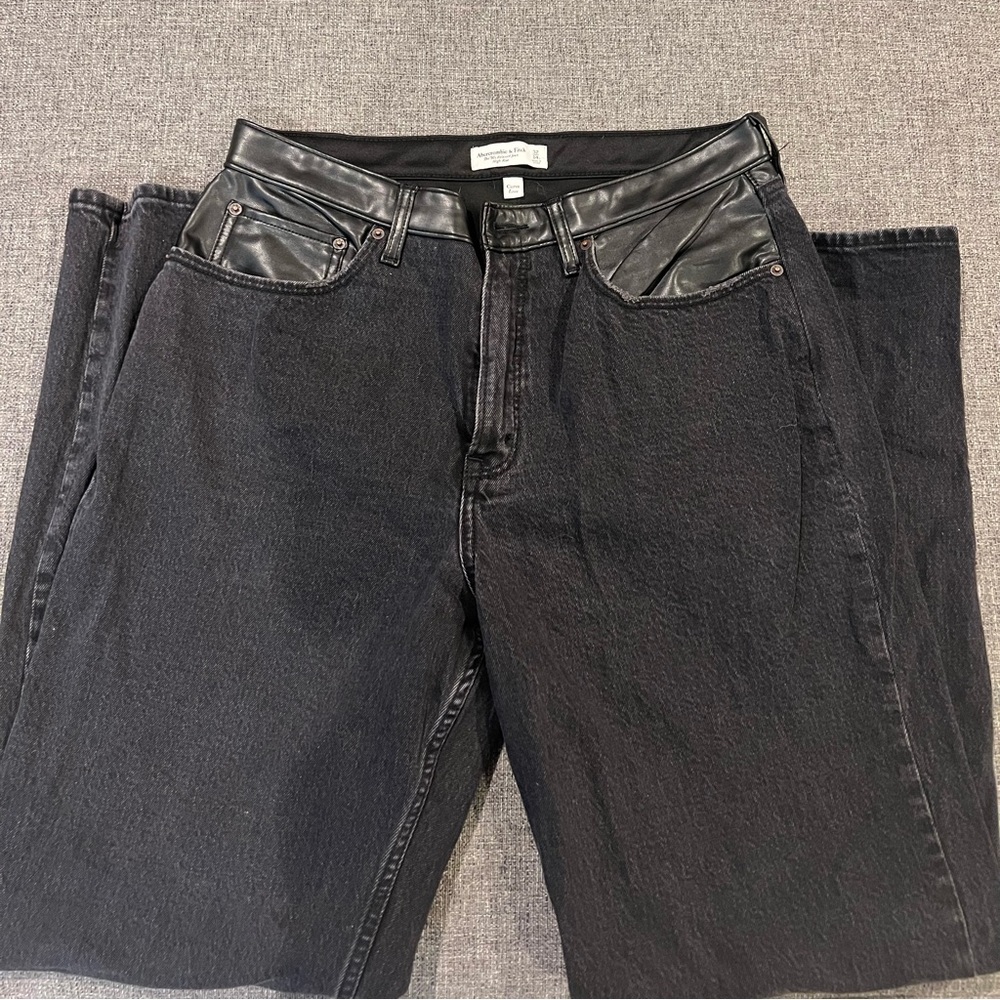 Abercrombie Curve Love Jeans